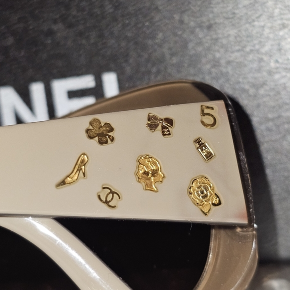 Rare Chanel Icon Symbols Sunglasses! - Picture 2 of 14